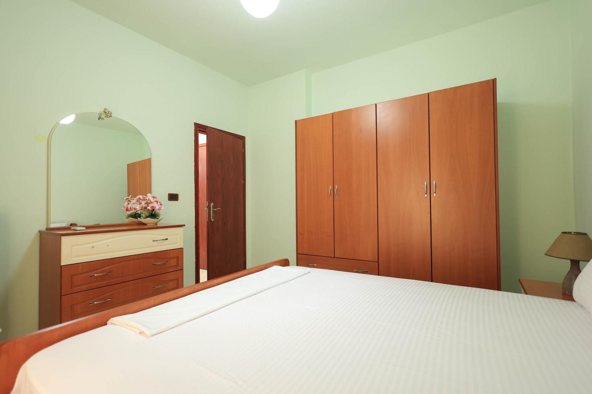 Kejsi Apartaments Саранда Экстерьер фото