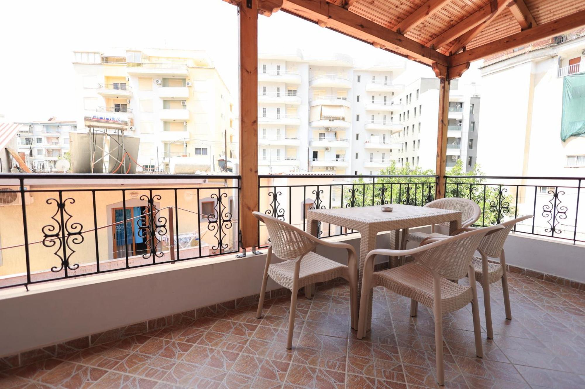 Kejsi Apartaments Саранда Экстерьер фото